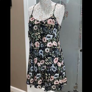 NWOT Cute Summer Dress
